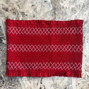 Red & White Bandeau Garage